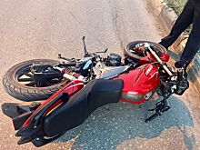 Поездка подростков на мотоцикле закончилась госпитализацией в Саратовской области