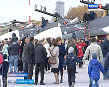 На закрытом аэродроме в Чкаловске прошла выставка боевых самолётов
