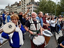 На улицах Франции продолжаются протесты против «ковидных паспортов»