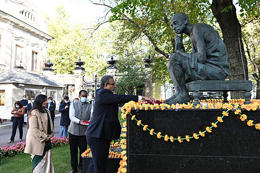 В Москве отметили день рождения Махатмы Ганди