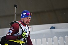 Логинов выиграл вторую гонку из двух на чемпионате России по биатлону