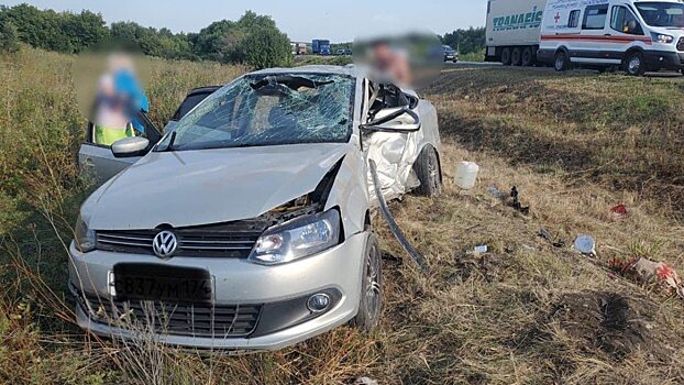 Водитель и два пассажира пострадали в ДТП под Саратовом
