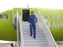 Космонавтка Анна Кикина прилетела в Новосибирск