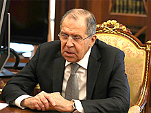 Путин поздравил Лаврова с днем рождения томиком Тютчева