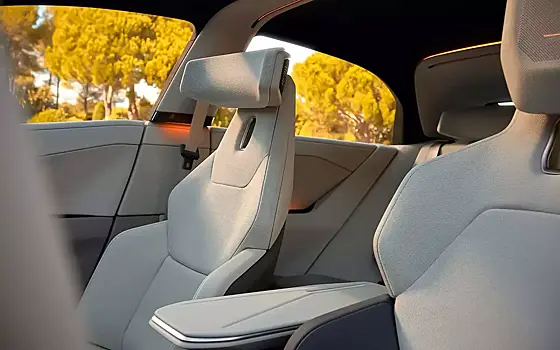 Так будет выглядеть совершенно новая Toyota Corolla: подробности и фото