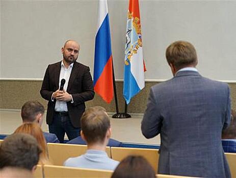 Сотрудники завода "Тяжмаш" обозначили Вячеславу Федорищеву актуальные проблемы Сызрани