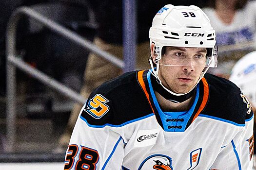 Трижды победивший рак хоккеист примет участие в тренировочном лагере «Анахайма»