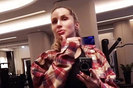 42-летняя Светлана Лобода показала внешность без макияжа