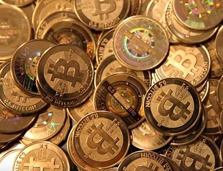 Около трети россиян ни разу не слышали про биткоин