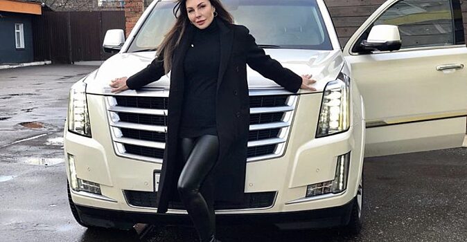 Наталья Бочкарева предложила подписчикам купить её Cadillac