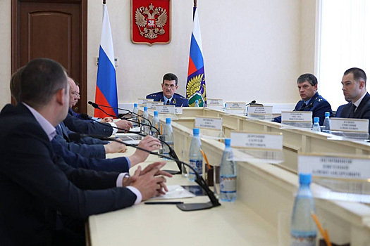 Замгенпрокурора России встретился с курганскими VIP, силовиками и бизнесменами