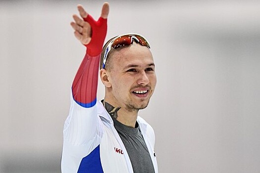 Кулижников завоевал золото на дистанции 1000 метров на этапе Кубка мира