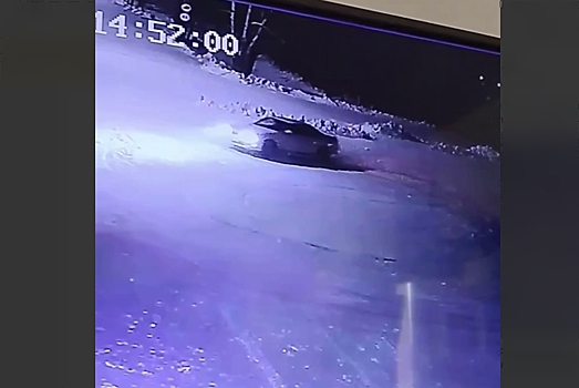 Автомобилиста в пгт Магдагачи накажут за дрифт на центральной площади