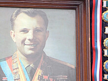 Во Владимирской области возложили цветы к мемориалу «Прерванный полет»