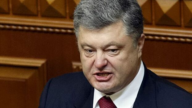 Порошенко пожаловался Меркель и Макрону на Россию