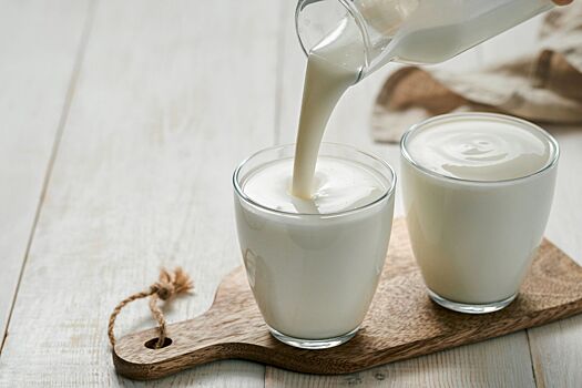 Эксперт объяснил, сколько кефира можно пить без вреда для здоровья