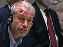 Лондон пригрозил Абрамовичу судом, если он не передаст Украине деньги за продажу «Челси»