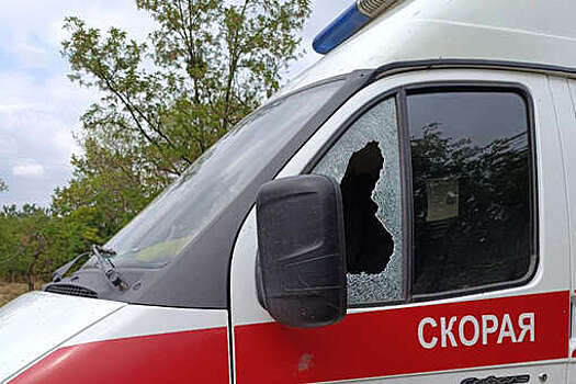 Дрон ВСУ ударил по машине скорой помощи в ЛНР, пострадали фельдшеры и водитель