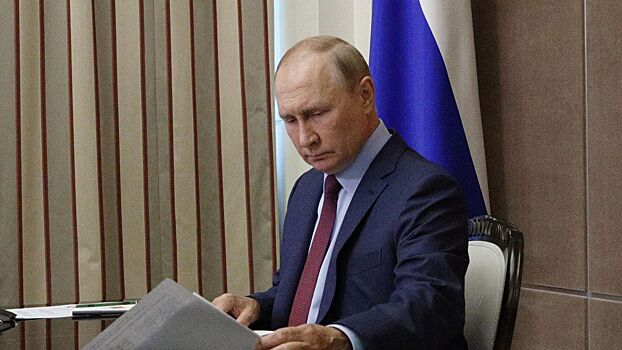 Путин напомнил кабмину об опыте Черномырдина по подготовке к зиме