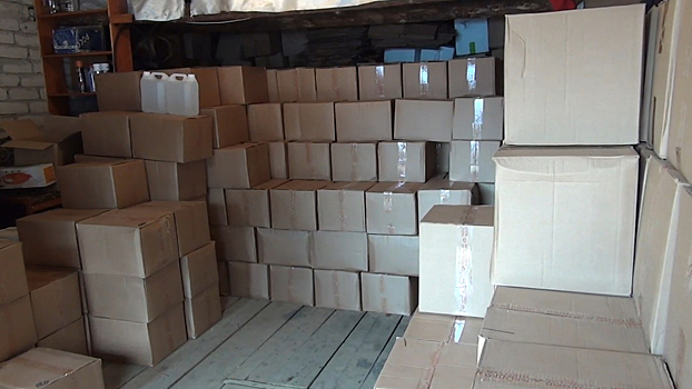 В Новгородской области ожидает суда обвиняемый в хранении и сбыте опасной спиртосодержащей жидкости