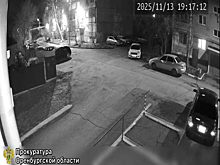 Оренбуржец, распылив газовый баллончик, украл телефон у подростка