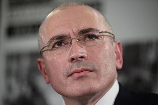 «Дальневосточный банк» присоединяет к себе бывшую фирму Ходорковского
