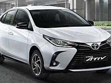 Представлен обновленный седан и хетчбэк Toyota Yaris