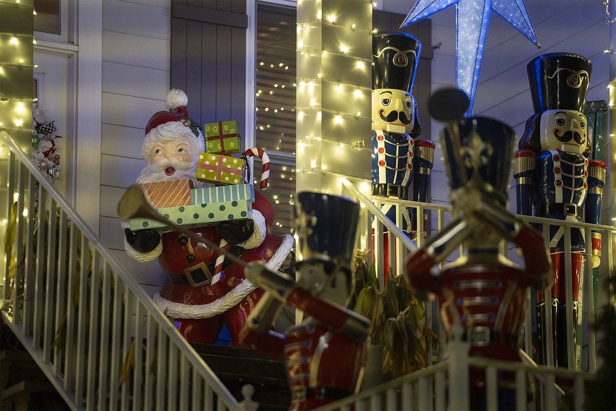 Россиянка описала Рождество в США словами художественное безумие на участках