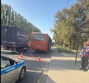 Пенсионерку увезли на «скорой» после поездки в нижегородском автобусе