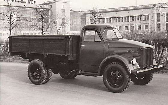 На Горьковском автозаводе отметили 70-летие советского грузовика ГАЗ-51А