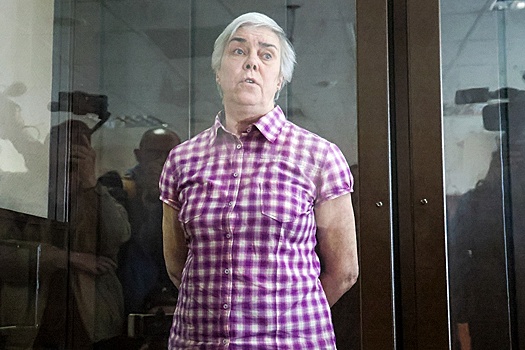 Суд в Москве приговорил педиатра Буянову к 5,5 года колонии за фейки об армии РФ