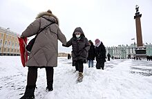Почему в Петербурге гололед и проблемы с уборкой снега?