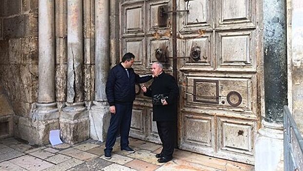 РПЦ столкнулась с наследием "лихих 90-х"