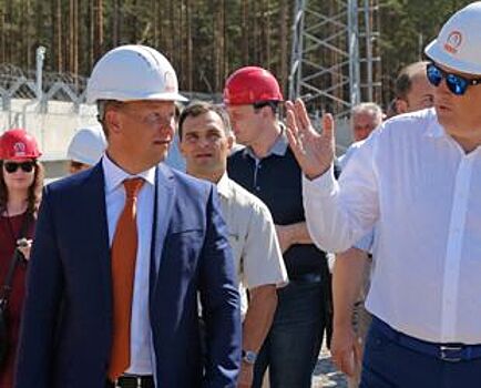 Губернатор одним кликом запустил подстанцию ЛОЭСК в Высоцке