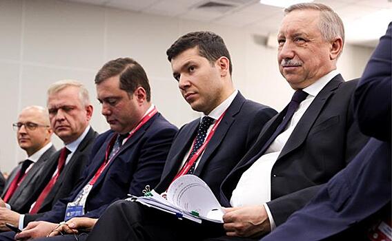 «Самовыдвиженец от Кремля»: Нынешний хозяин Смольного стесняется своей принадлежности к «ЕдРу»?