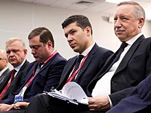 «Самовыдвиженец от Кремля»: Нынешний хозяин Смольного стесняется своей принадлежности к «ЕдРу»?