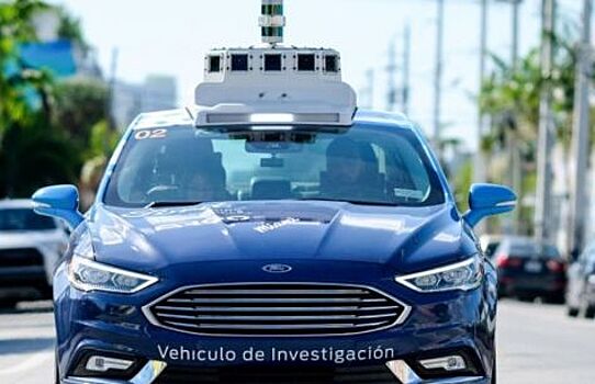 Ford оснастит беспилотники световыми сигналами для безопасности движения