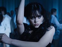 Сериал «Уэнсдэй» продлили на второй сезон