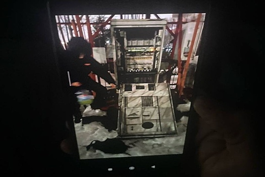 В Новосибирске арестовали подростков, обвиняемых в поджоге сотовых вышек