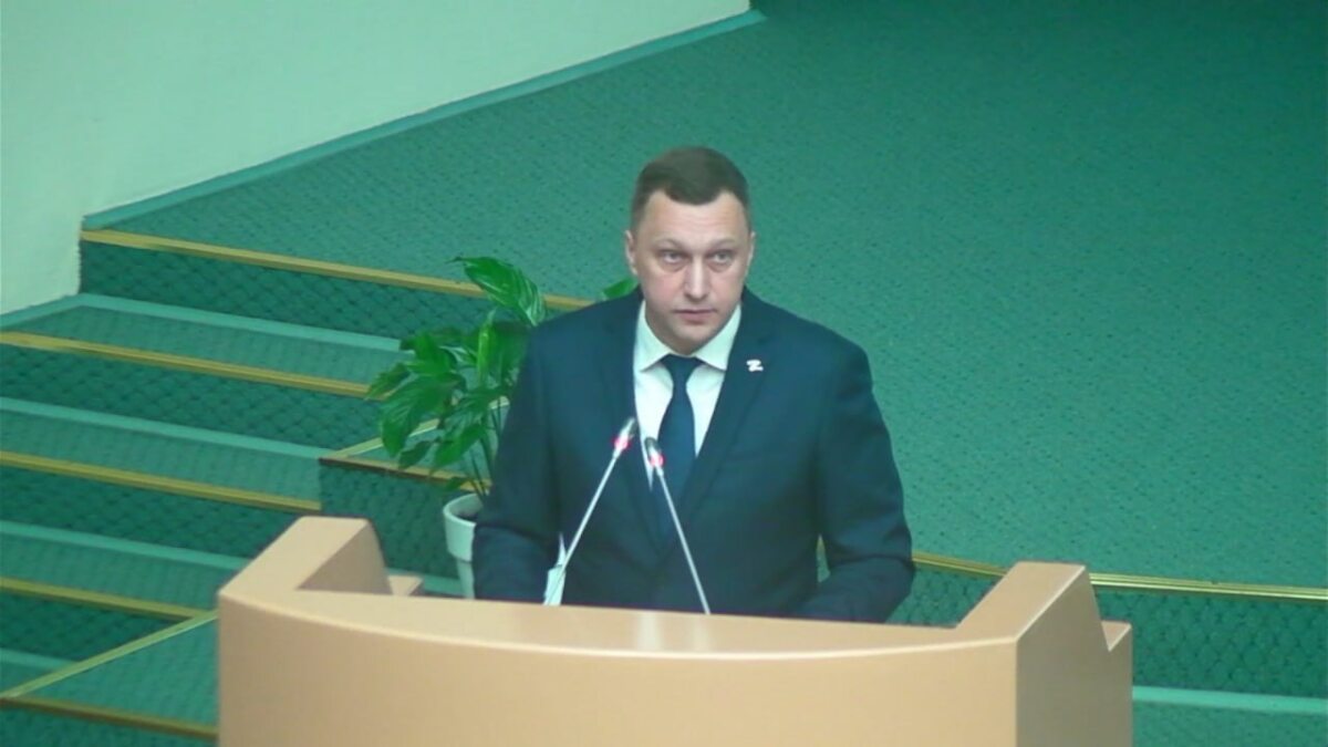 Губернатор Роман Бусаргин рассказал о поддержке бойцов и их семей в Саратовской области