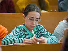 Денег нет: в школах начали запрещать рабочие тетради