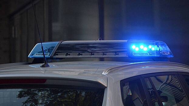 Перевозивший наркотики таксист врезался в столб во время погони на севере Москвы