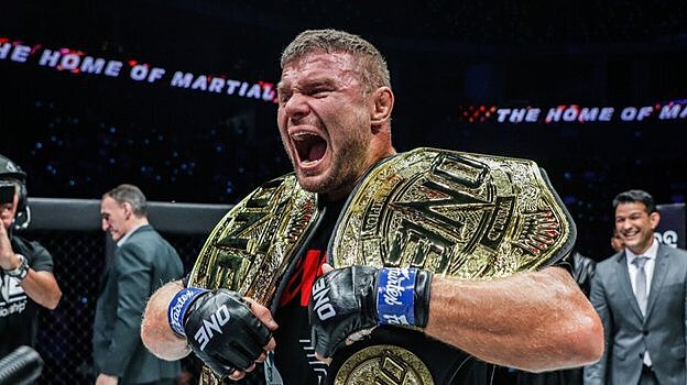 Менеджер Малыхина: «У Анатолия есть идея замахнуться на третий пояс ONE FC»