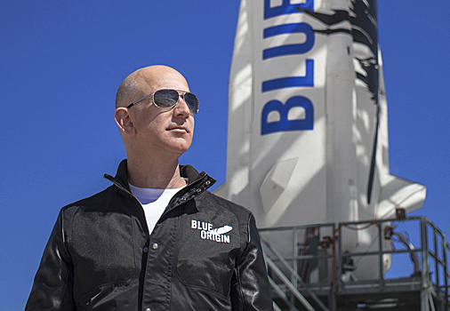 Blue Origin получила лицензию на запуск людей в космос перед за неделю до полёта Безоса