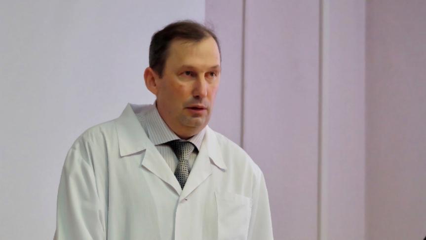 Владимир Новиков назначен новым главным врачом больницы в Искитиме