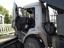 В НСО большегруз задавил молодого человека в темном