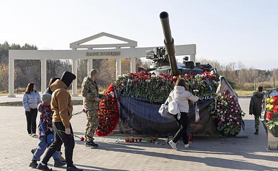 Копейск в трауре: «У меня одноклассник погиб. Вчера его жена ездила на опознание. Страшно…Скелеты лежат»