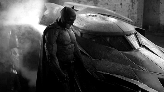 Бэтмен замечен  на съемках "Отряда самоубийц" в Торонто