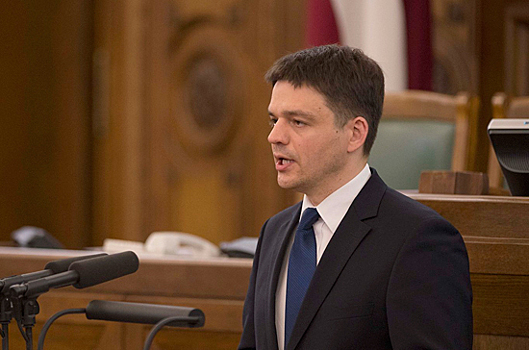 Латвийского националиста возмутило голосование проживающих в стране россиян за Путина