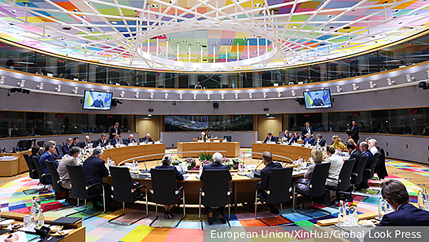 Политолог Трухачев: ЕС не сможет передать Украине кредит в 90 млрд евро без покушения на активы России